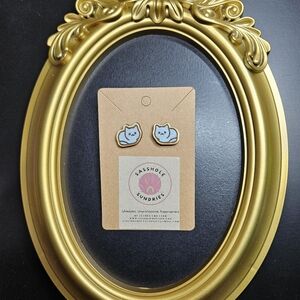 3/$12 Handmade Grey Kitten earrings